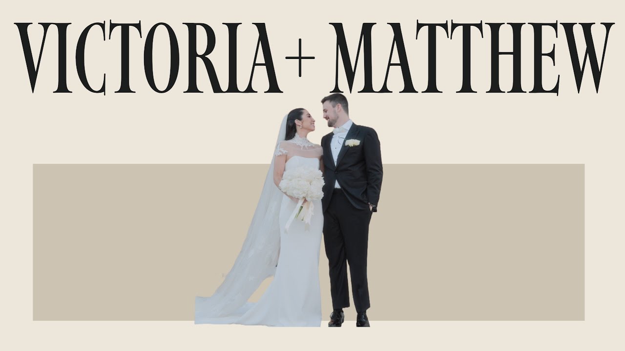 Victoria & Matthew’s Timeless Wedding at the Oxford Exchange