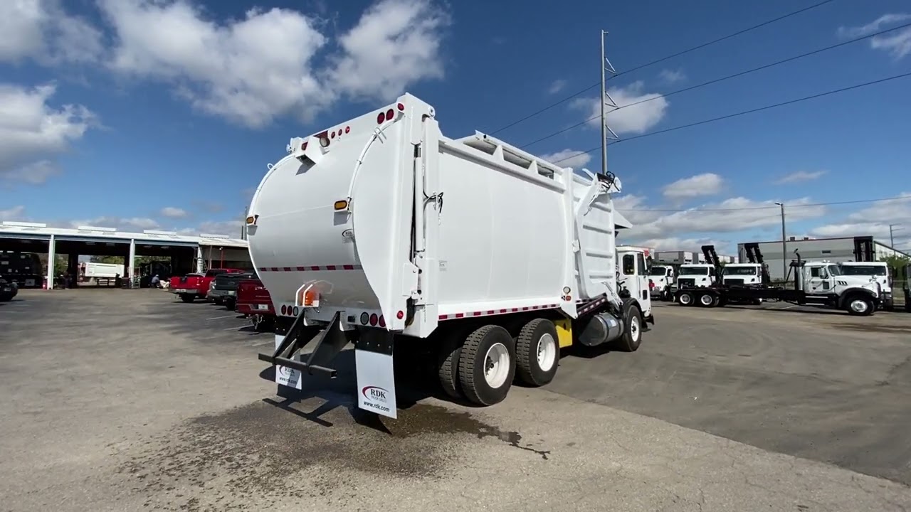 2017 Autocar ACX64 40 yard EZ Pack Front Loader Garbage Truck - 109845