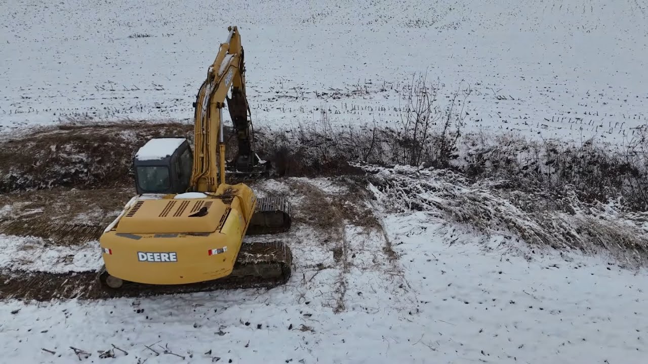 More Trackhoe Mowing & Working On Peterbilts Season 6 Episode 42