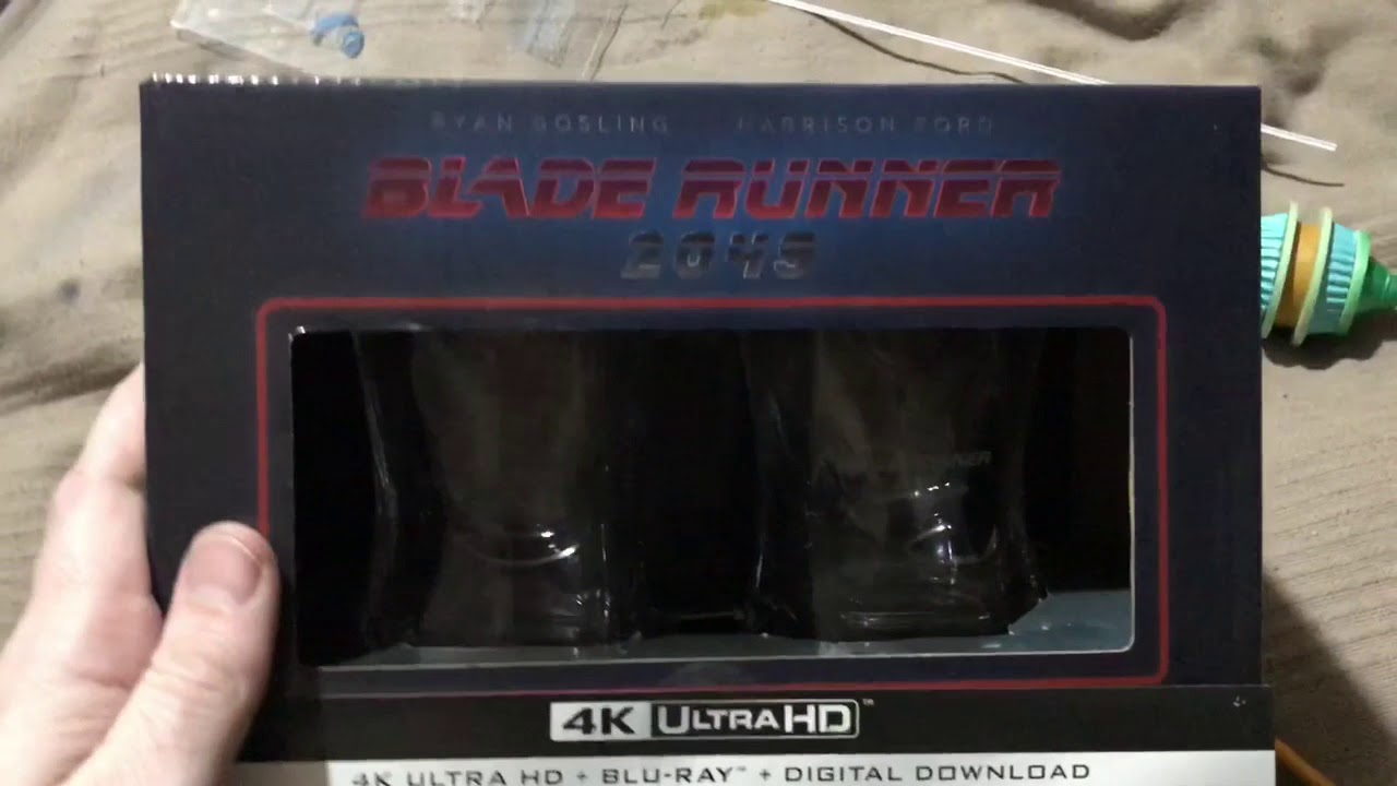 Unboxing the Blade Runner 2049 whisky glass set
