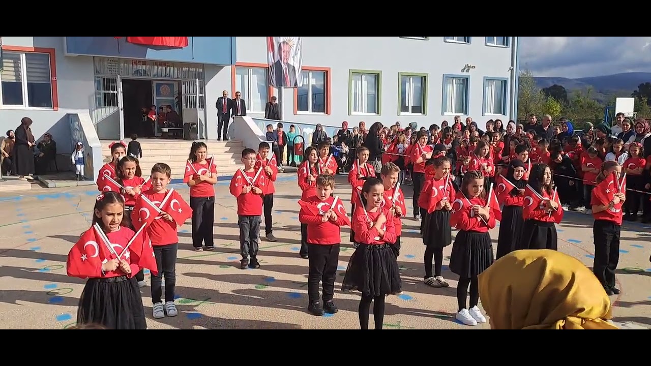 Gumuspinar ilköğretim okulu cumhuriyet bayramı 2025 1
