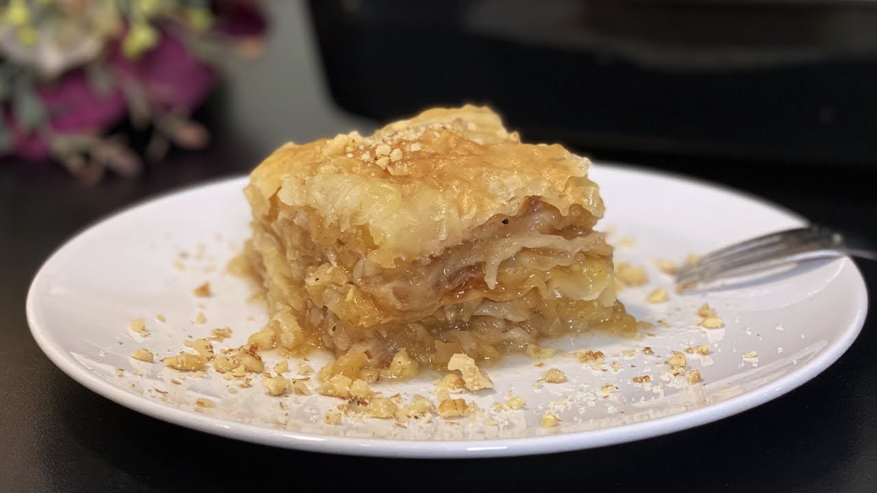 ZALIVENA PITA SA JABUKAMA! Uz ovaj trik ce biti mekša od duše!