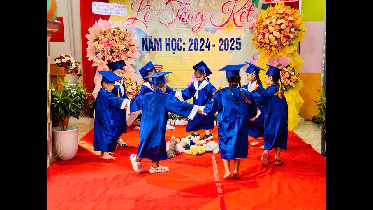 TẠM BIỆP BÚP BÊ 🎓🎓🎓🎓