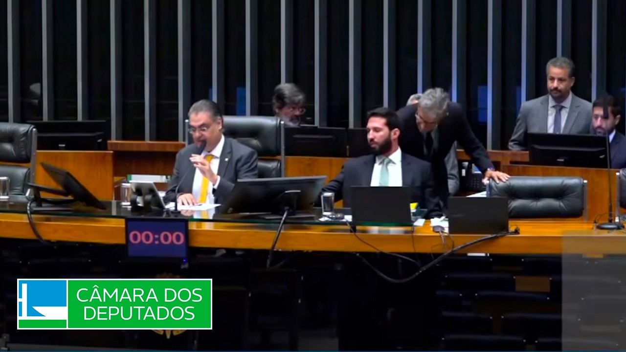 Câmara aprova auxílio emergencial de R$ 600 para vítimas de chuvas em Minas - 05/03/2026