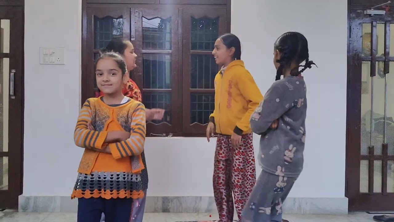 Chhoti chhoti ladkiyon ka bahut hi Sundar dance song sokan sokan 😁😄😃😎❣️❣️❣️❣️