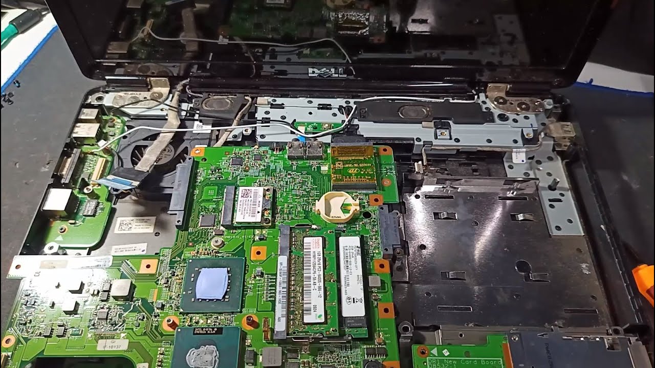 COMO TROCAR A BATERIA DA PLACA MÃE DO NOTEBOOK DELL 1545 !
