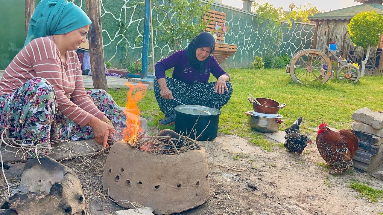 Köy Hayatı Odun Ateşinde Yapılan Yaz Yemeği \ Köyde Günlük Yaşamı