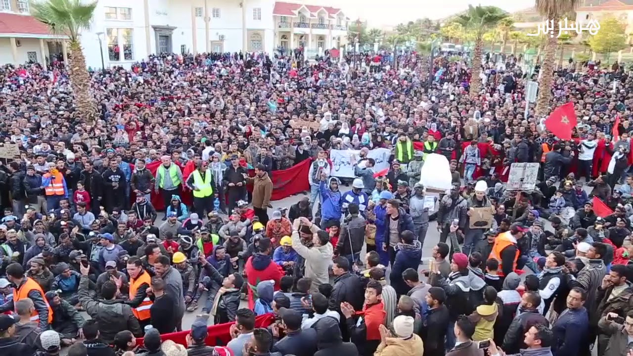 انتقادات لاذعة تطال مسؤولين خلال احتجاجات جرادة