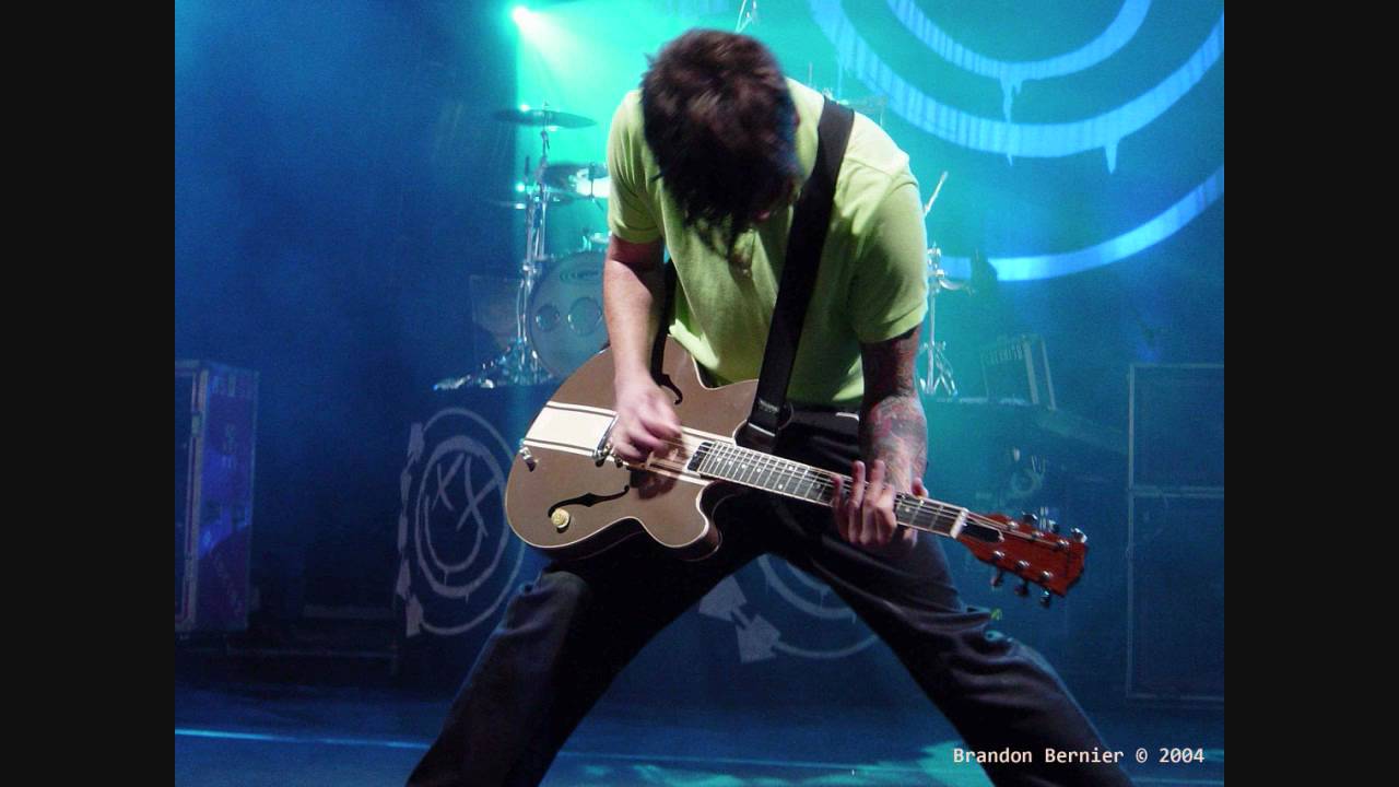 rare tom delonge interview, demos,and him playing guitar 2003