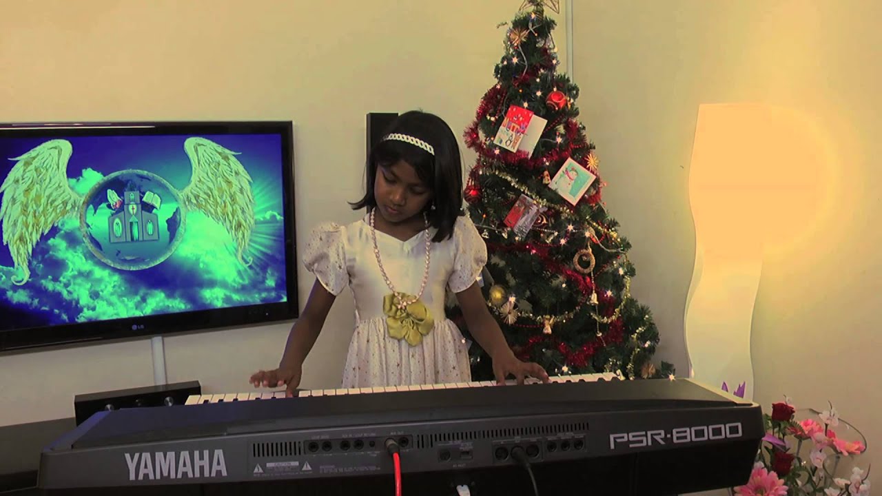 christian song on keyboard anpu kooruven played by: Joy