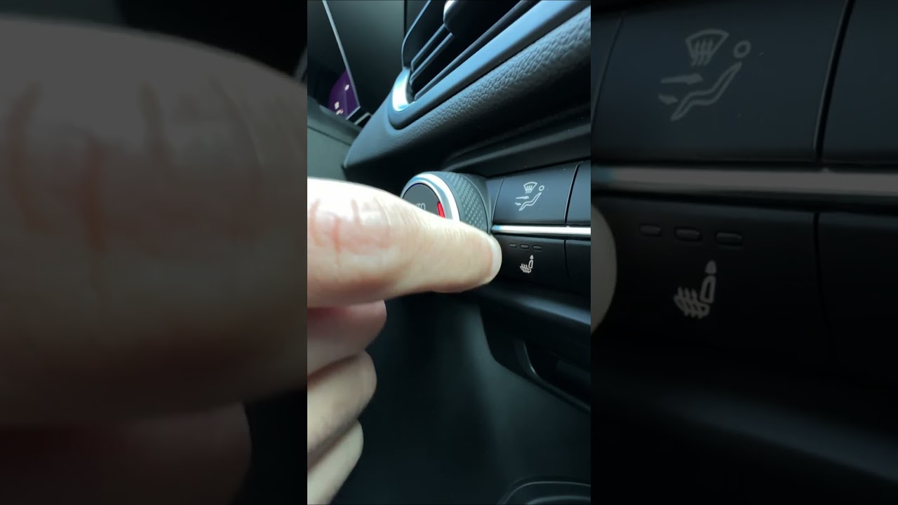 Listen to That 🎧! The Interior Quality of the New Alfa Romeo Giulia 2023 Facelift! | Subscribe 👍