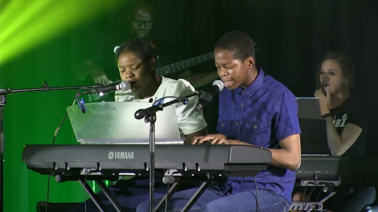 The Khoza Family with The Prayer