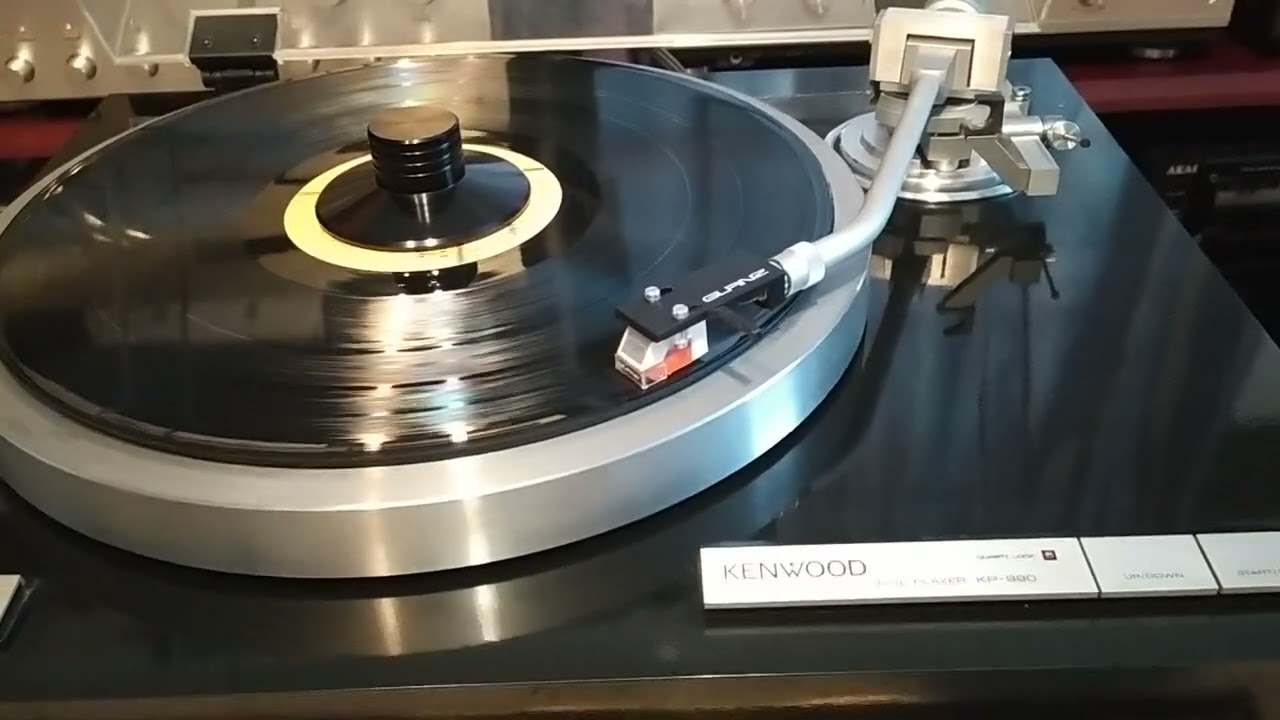 Kenwood KP-990 test playng