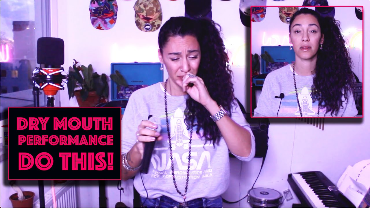 2 SECOND Hack to INSTANTLY Fix a DRY MOUTH while PERFORMING LIVE for all Vocal based Arts
