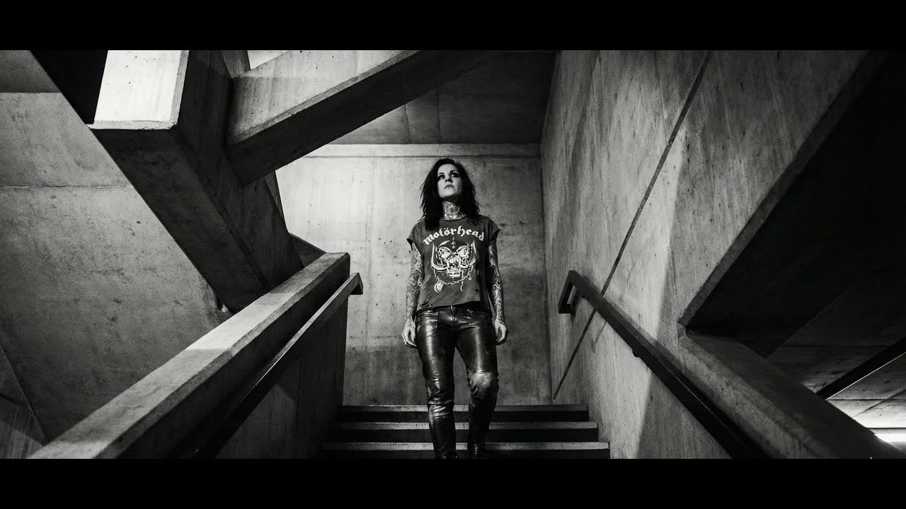 Siren Void – Static in the Afterglow