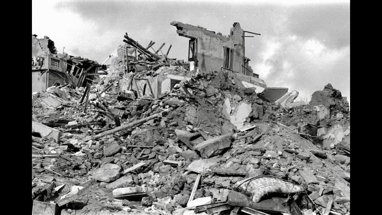 SENERCHIA (IRPINIA) 1980