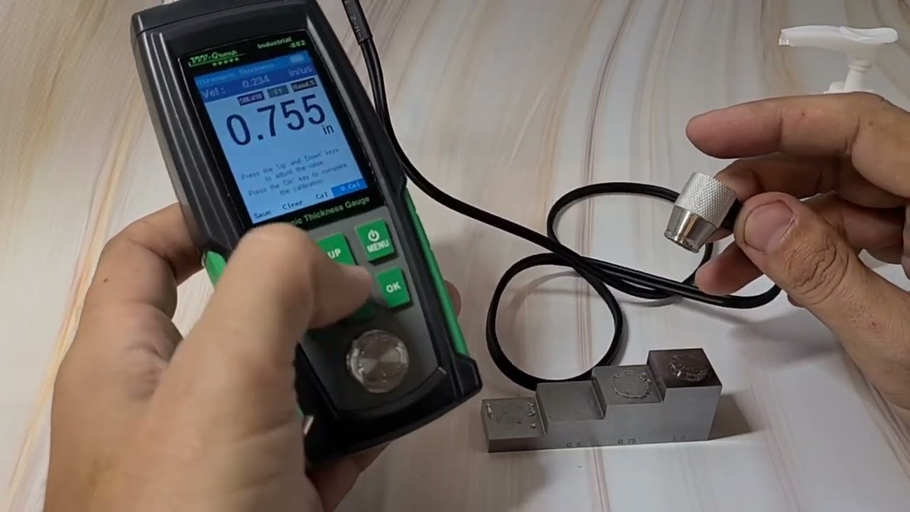 Ultrasonic Thickness Gauge Industrial-882 / Steel, Metals, Plastic, Glass, PVC, Pipes