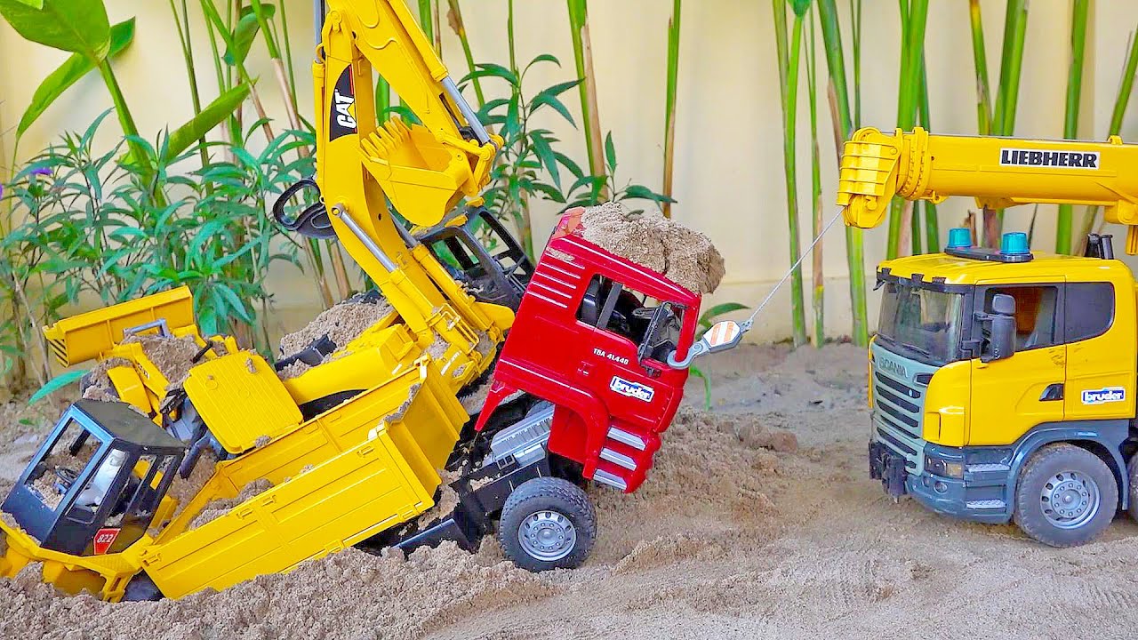 игрушечный грузовик-машинка спасательная игра в воде Rescue Truck Car Toy for Kids