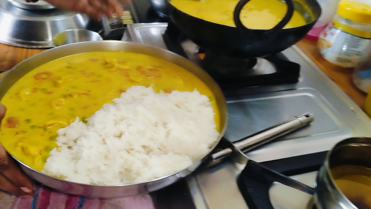 Oil Free Kadhi Pakoda Lunch | Indian Housewife Vlog | @Bhanukiduniya-16v