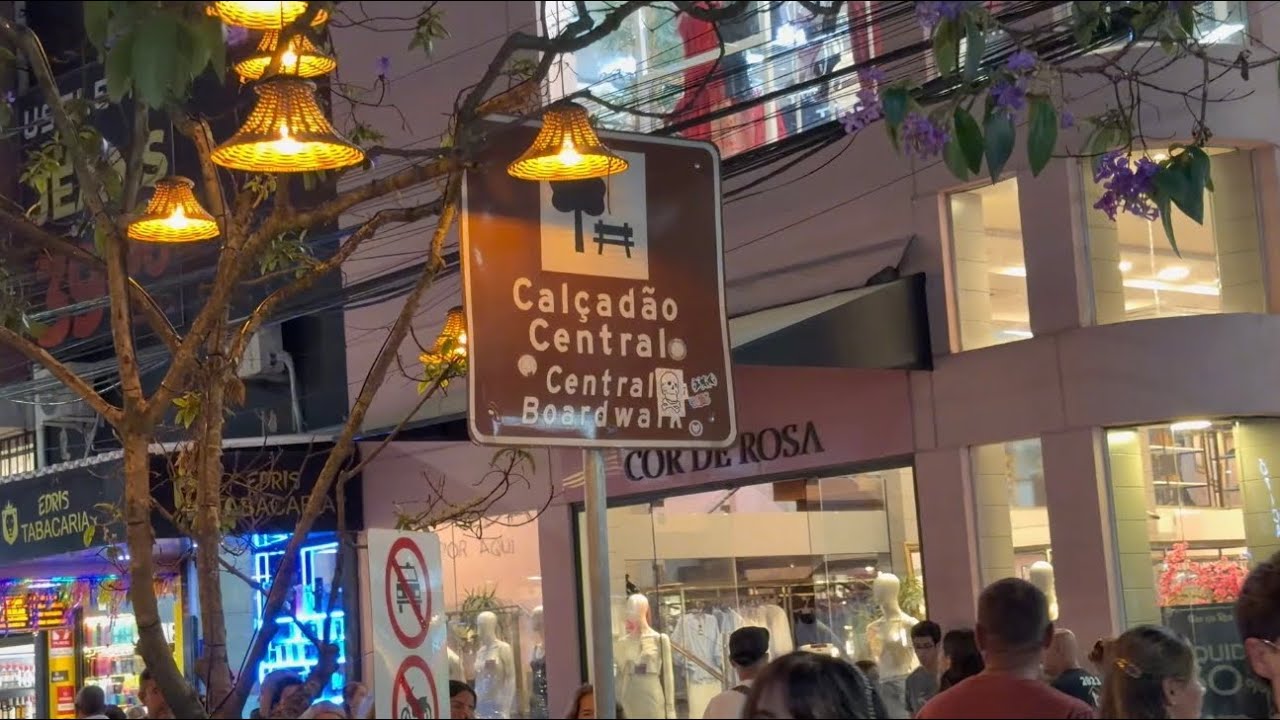 CALÇADÃO CENTRAL BALNEÁRIO CAMBORIÚ 