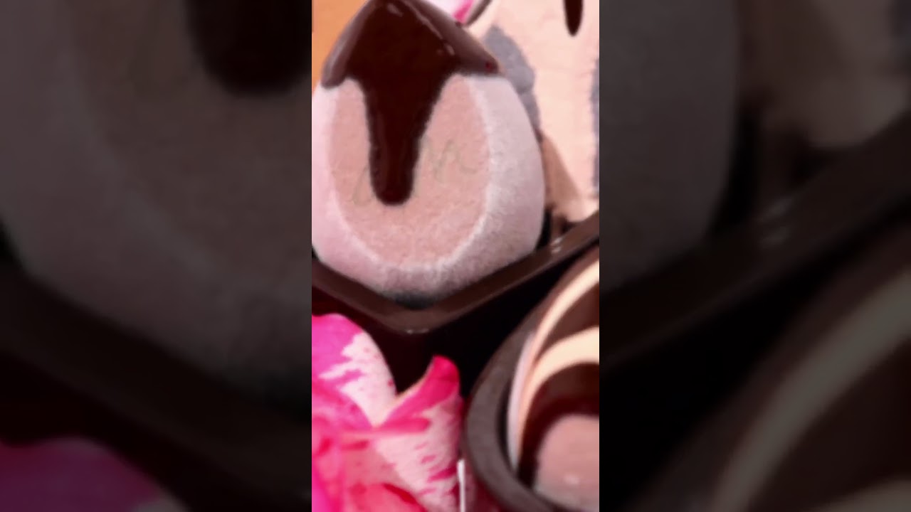 Yummy Skin Microfiber Velvet Sponge