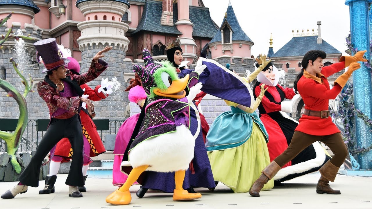 It's Good To Be Bad with the Disney Villains FULL Show Disneyland Paris w/ Maleficent Donald 2018