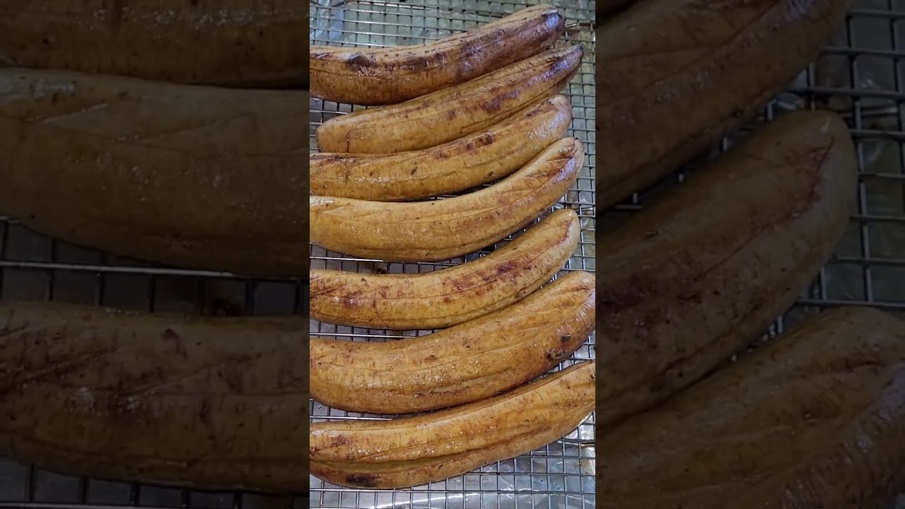 Oven Roasted Plantain 😋.  No oil needed