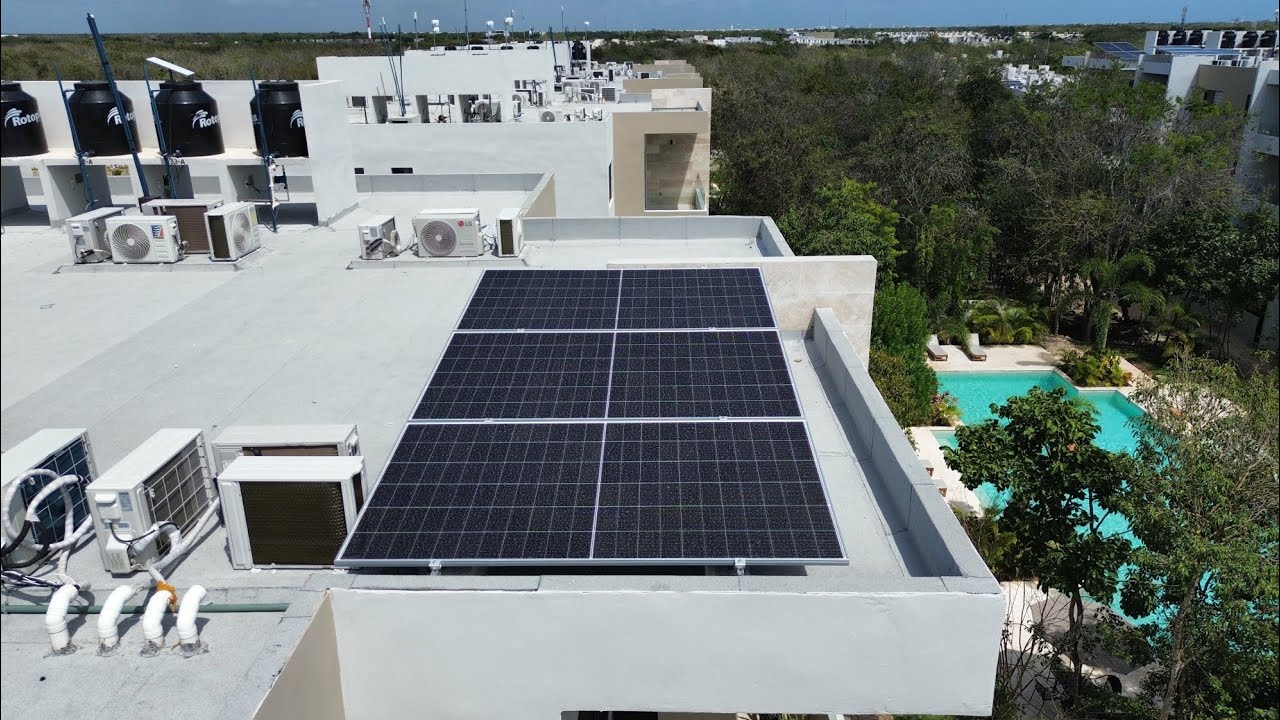 Tragedia de instalación de paneles solares en playa del carmen.