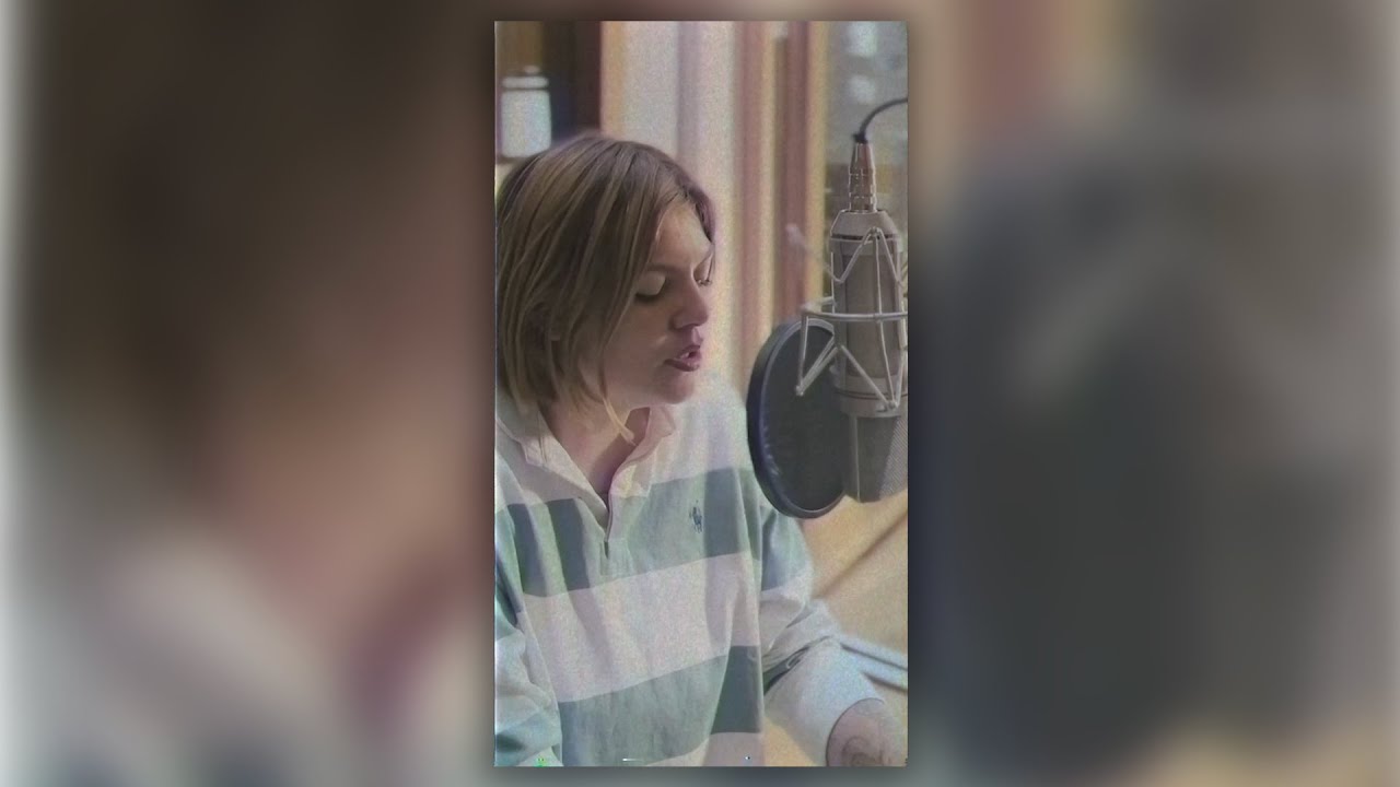 Louane - La Fille (Session rue Boyer)