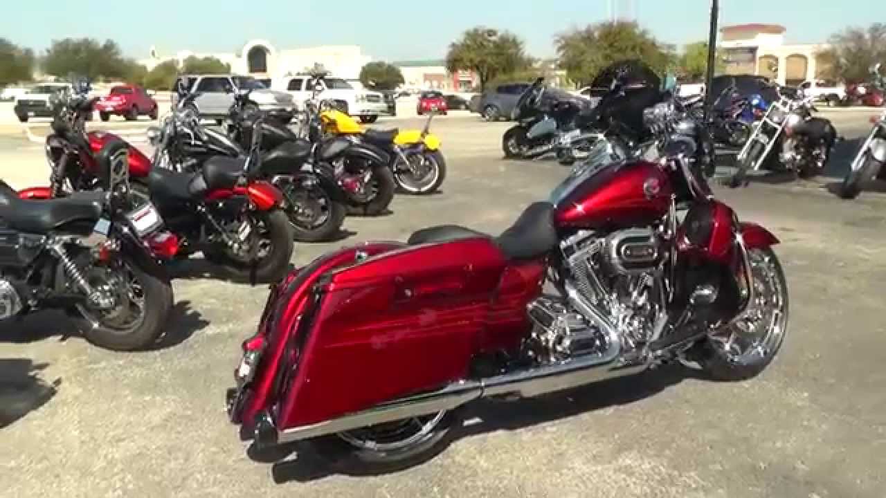 956532   2013 Harley Davidson Screamin' Eagle Road King CVO - Used Motorcycle For Sale