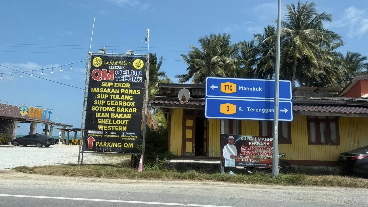Jalan Pantai Kelantan Terengganu