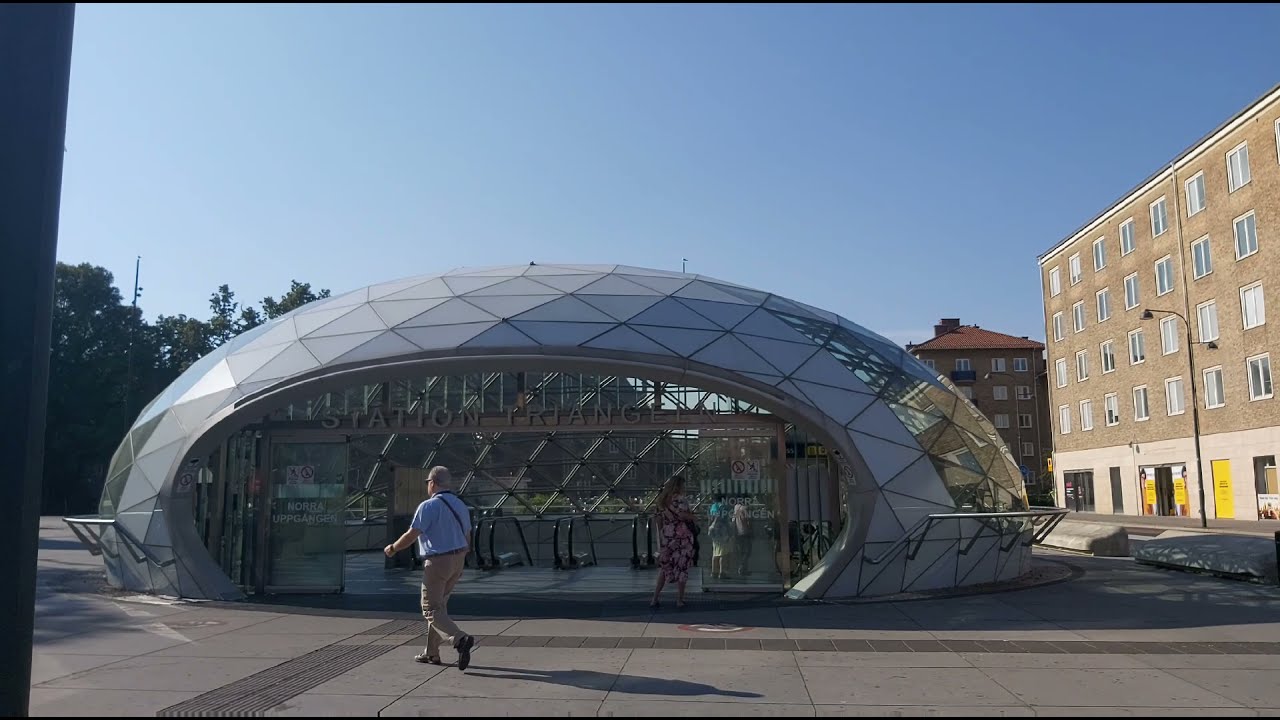 MALMÖ TRIANGLE TRAIN STATION| Love Philswed