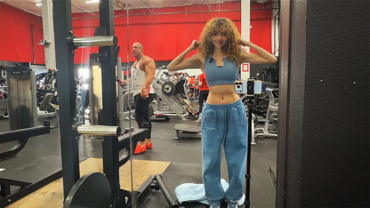Bonnie 20260118 ⭐️ GYM ARC!!!! WORKING OUT W KNUT ⭐️ TRAINING TO GET JACKED! :D ⭐️ BIG GAINS ⭐️ REAC