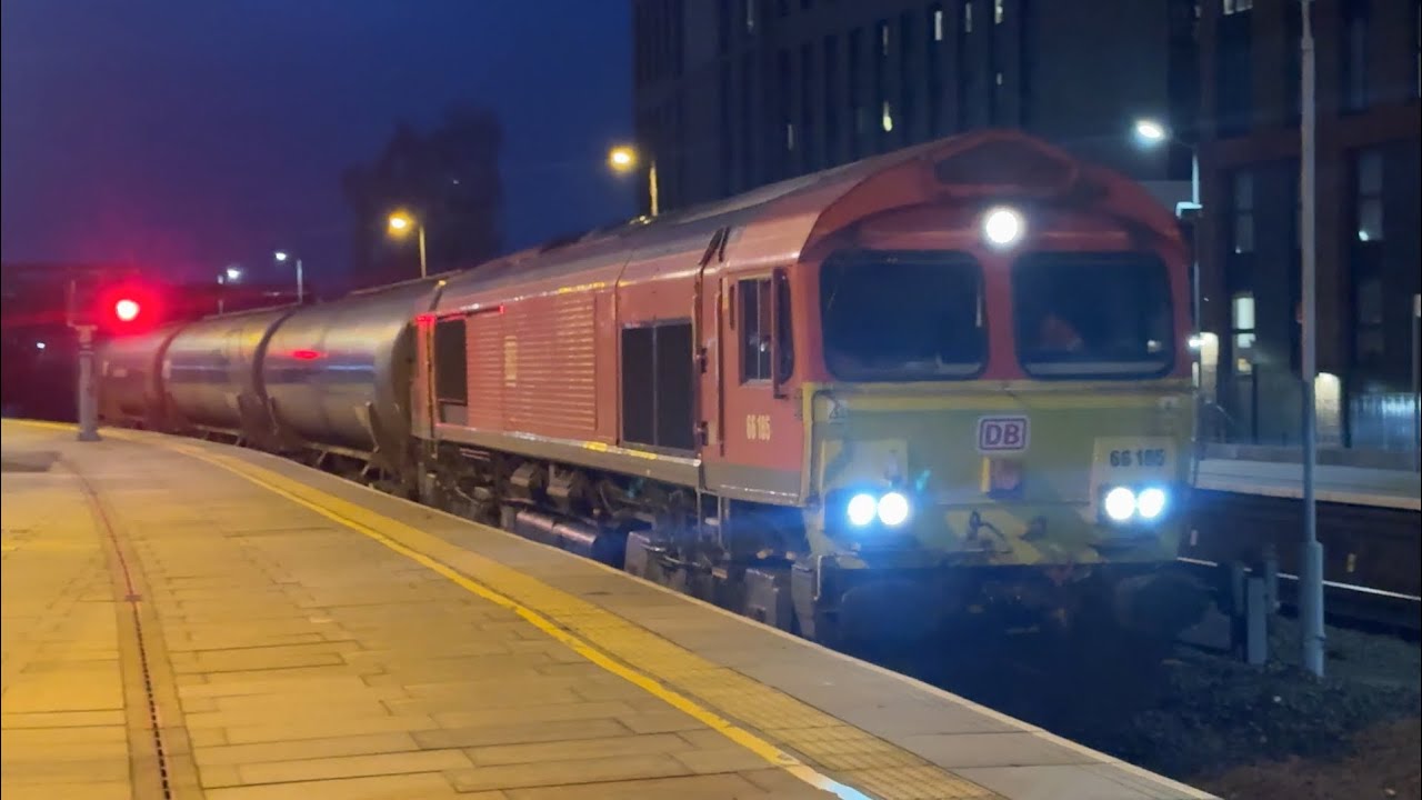 DB Cargo UK Class 66 66185 DP World London Gateway 6M00 Humber to Kingsbury