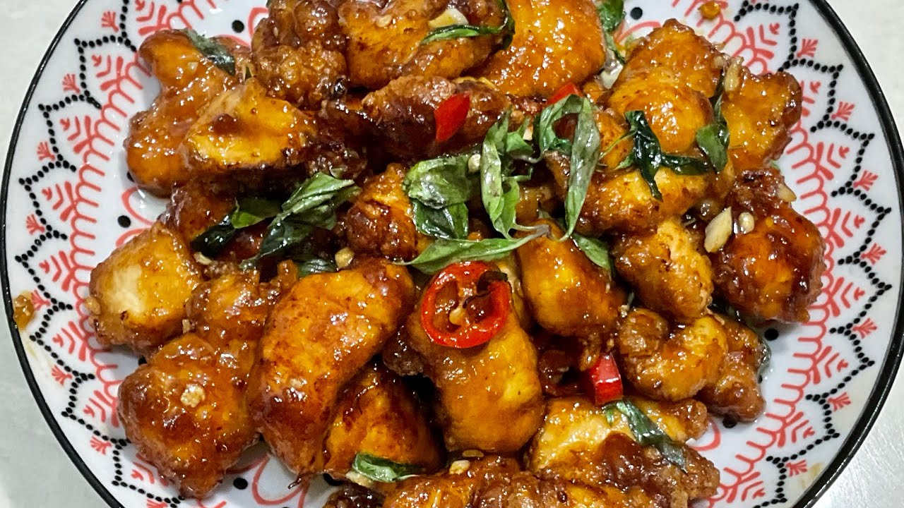 Ultra delicious fragrant crispy basil chicken 脆鸡炒九層塔