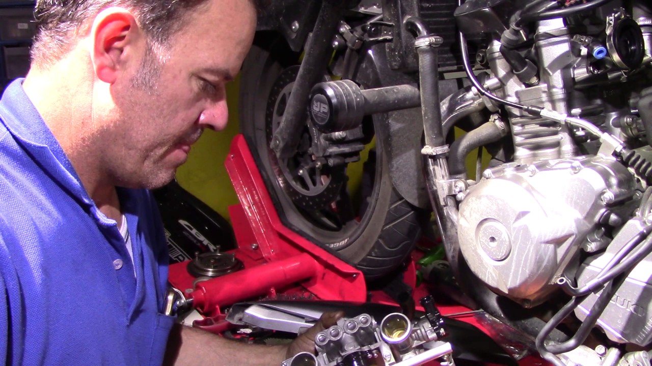 Mantenimiento Suzuki Inazuma 250 parte 1