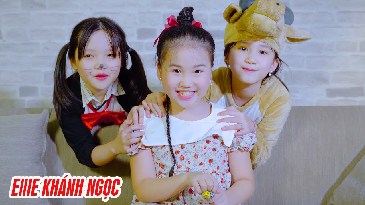 Nếu Không Có Bé Trong Nhà Làm Sao Ai Thắt Nơ Cho Mèo - Nhạc Thiếu Nhi Hay Nhất Bé ELLIE Khánh Ngọc