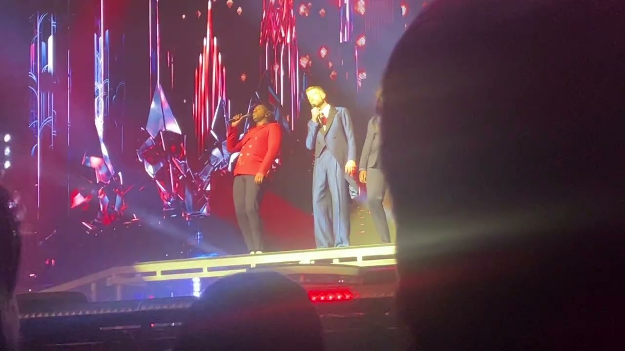 Pentatonix, Christmas in the City Tour, 12/2/2025 - “Elf”