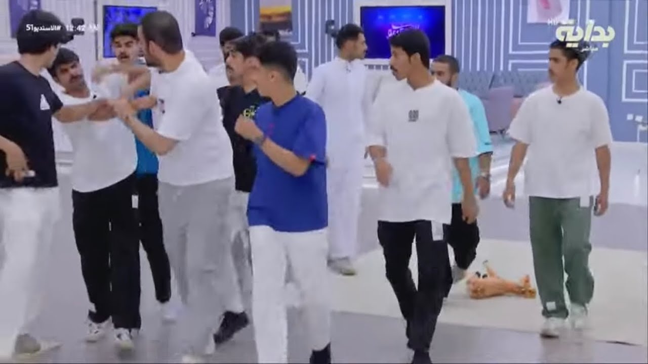 إنفعال بسام بن عشق بعد ما وجد معه جوال بالأدلة ! | #الاستديو51