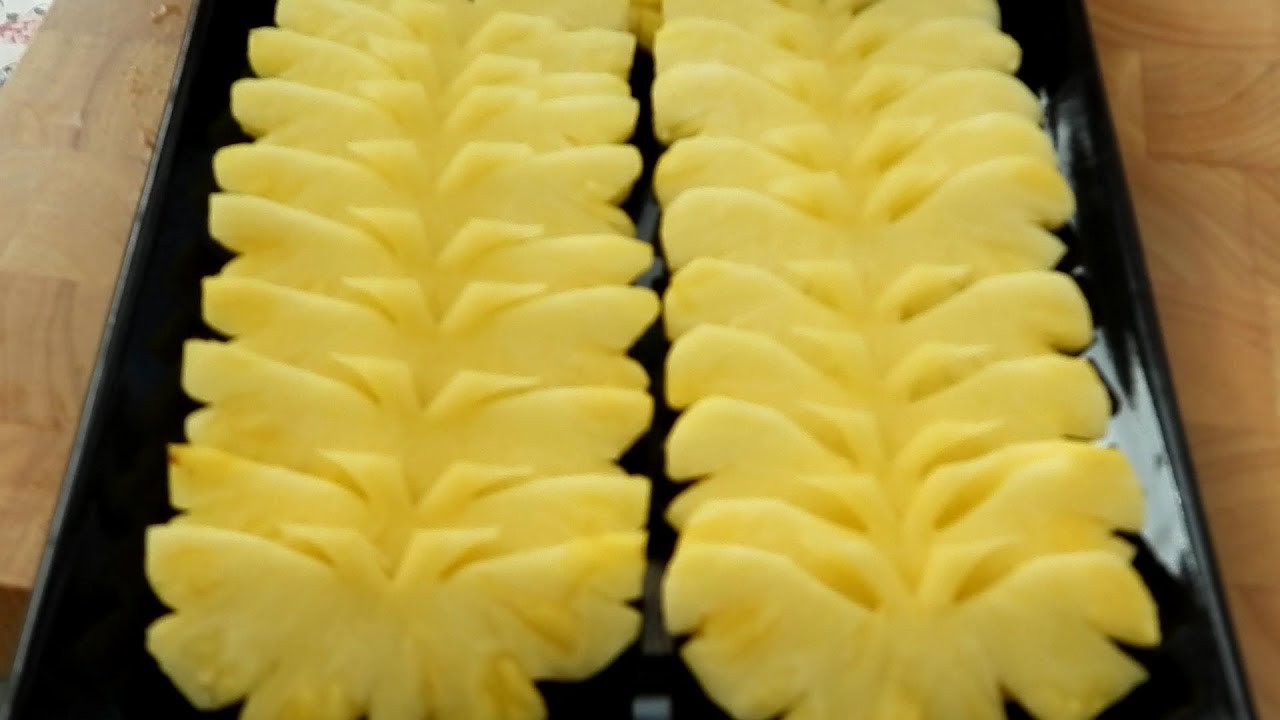 Pineapple Butterfly - Cắt một con bướm dứa