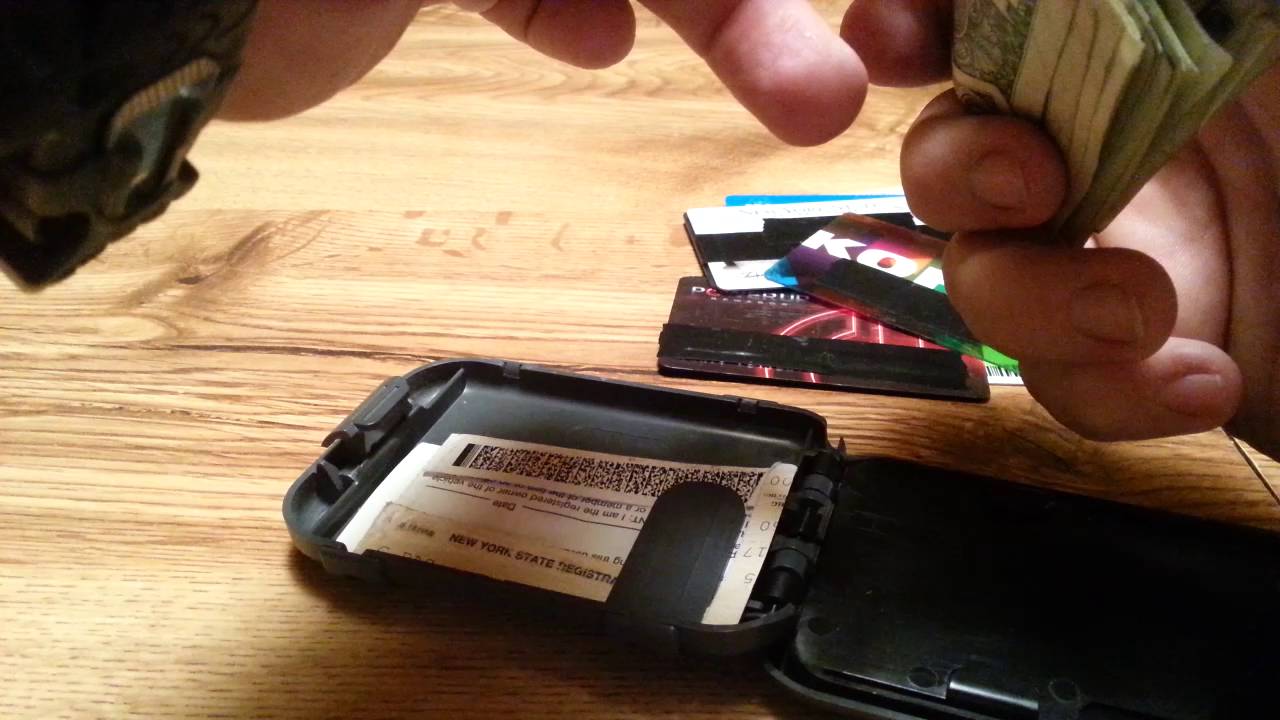 The flipside 3x wallet and accessories full review