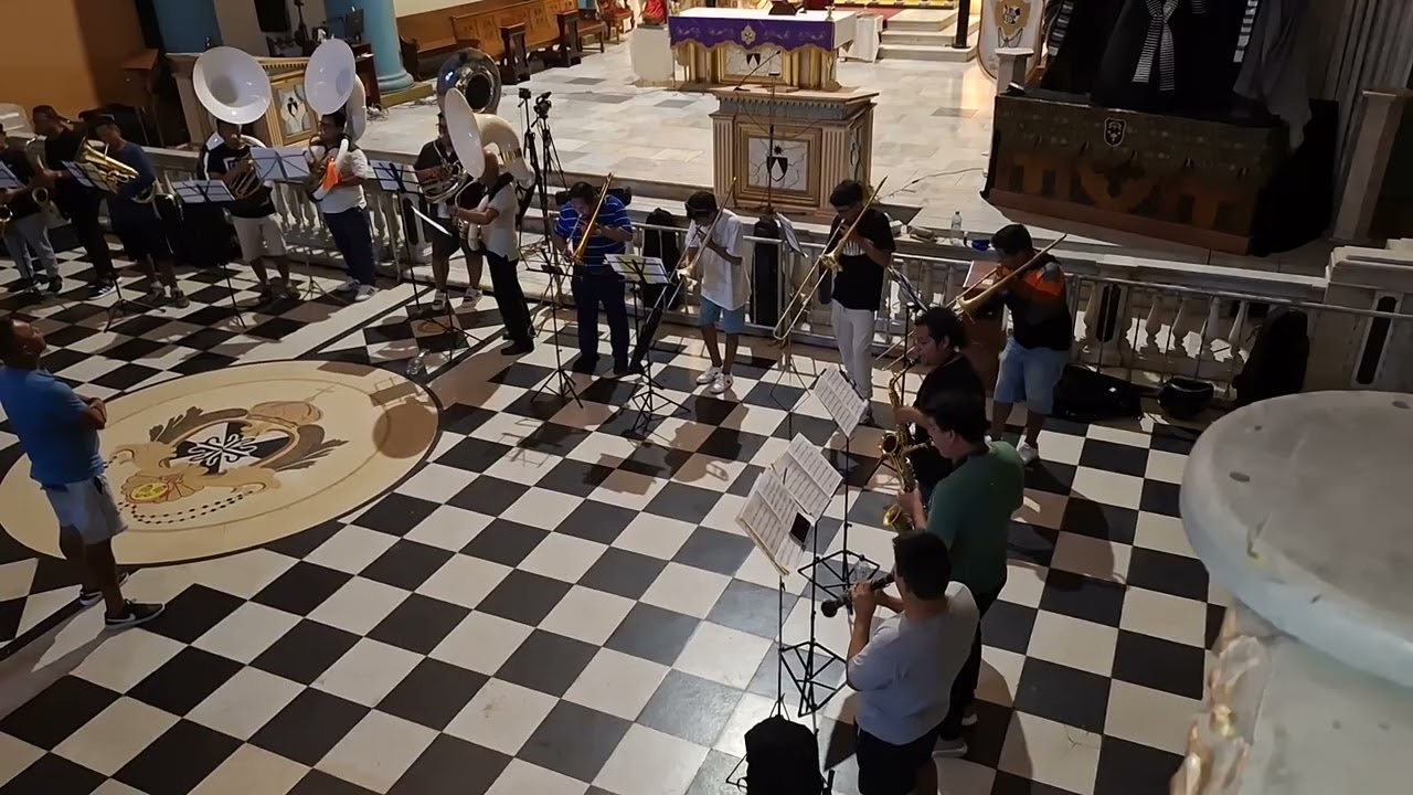BANDA SINFONICA MODERATO 2024 AL REY DE AMOR
