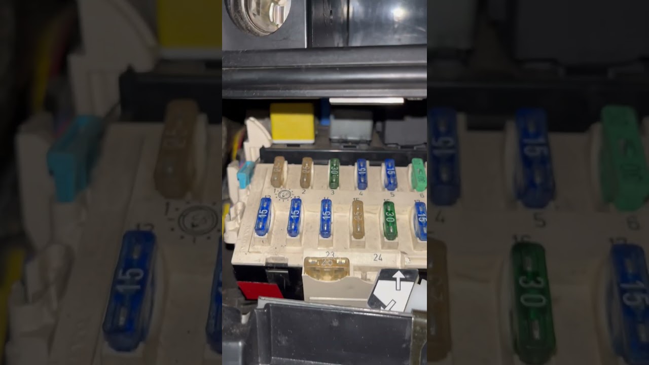 Issues with fuel pump relay Volvo 940 turbo B230ft #volvo