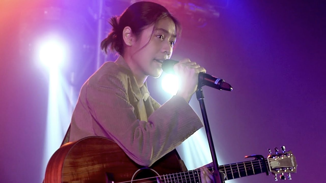 sarah salola | เรื่องราวที่เราเขียน (DRG) LIVE @ คอนสดคอนเสิร์ต