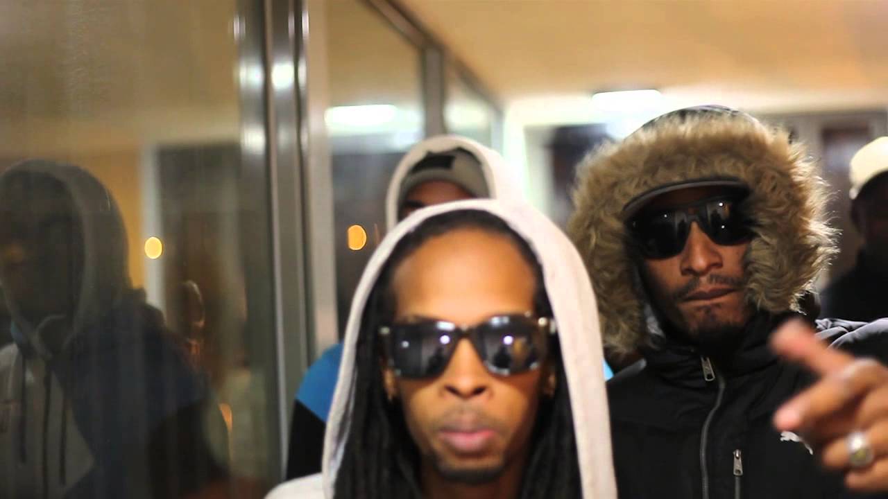clip officiel _cooly feat rexos la bastos ( makav&eacute;ly