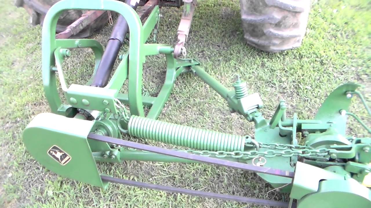 John Deere 350 sickle bar mower