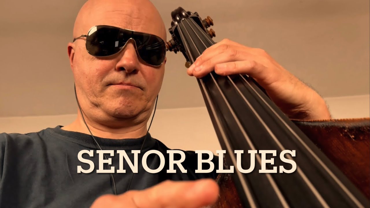 Senor Blues Bass Line Play Along Backing Track