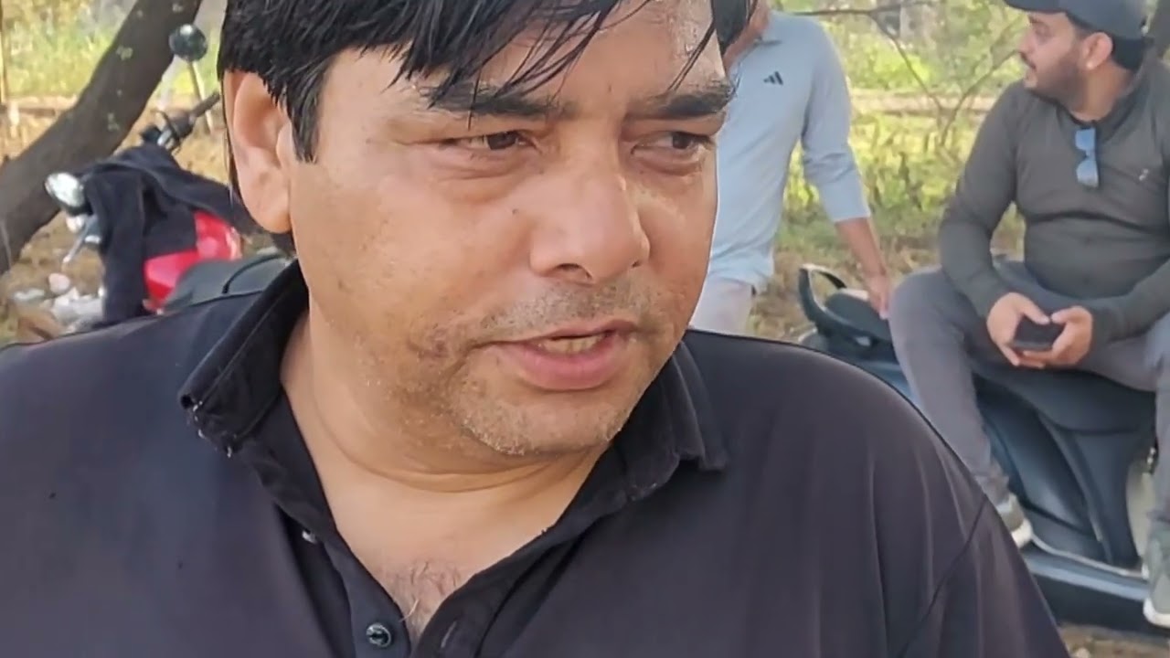 शानदार जोक्स चलते रहे और मैच भी कमाल का रहा,हंसी और थ्रिल – दोनों का डबल डोज! 😄✨