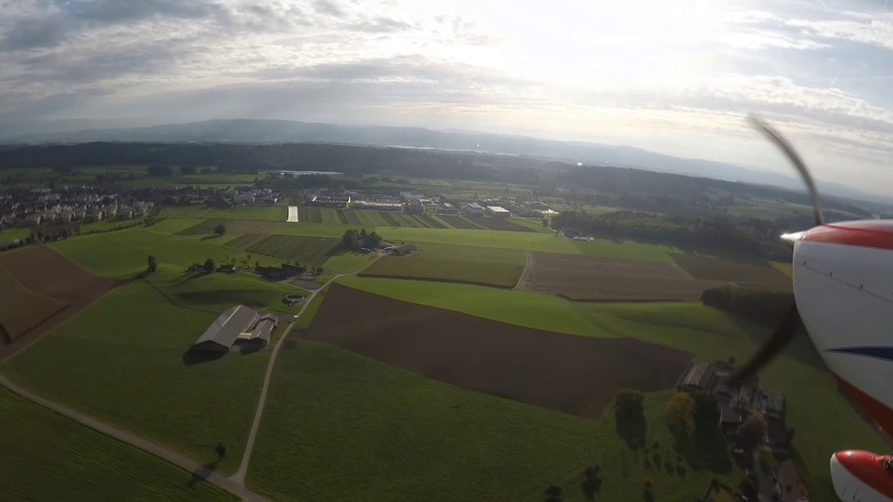 Platzrunde Flugplatz Speck LSZK Piste 12