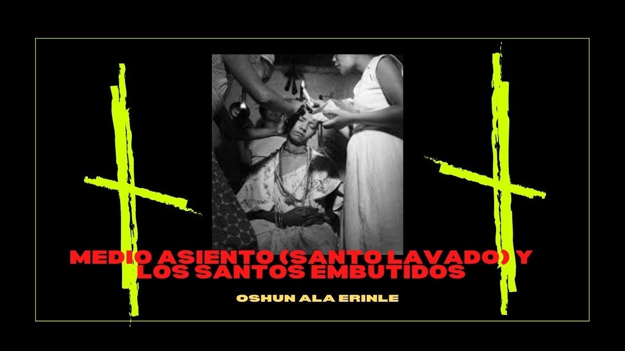 Medio asiento (Santo Lavado) y los santos embutidos.